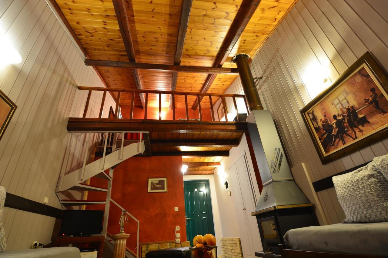 Aphrodite's Inn Kalavrita Extérieur photo