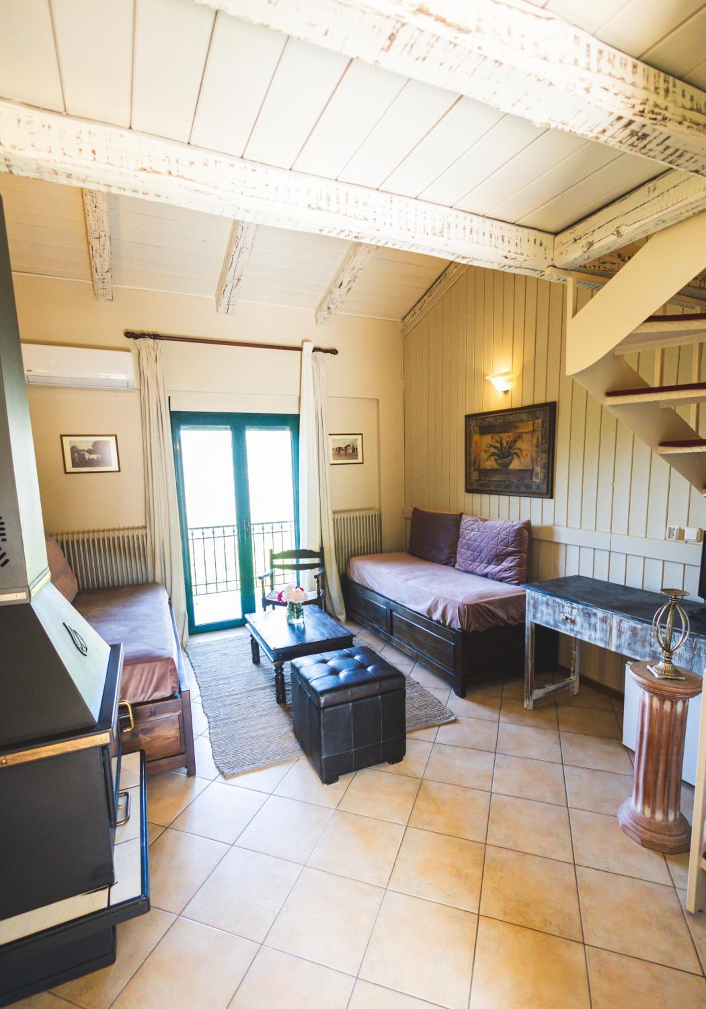 Aphrodite's Inn Kalavrita Extérieur photo